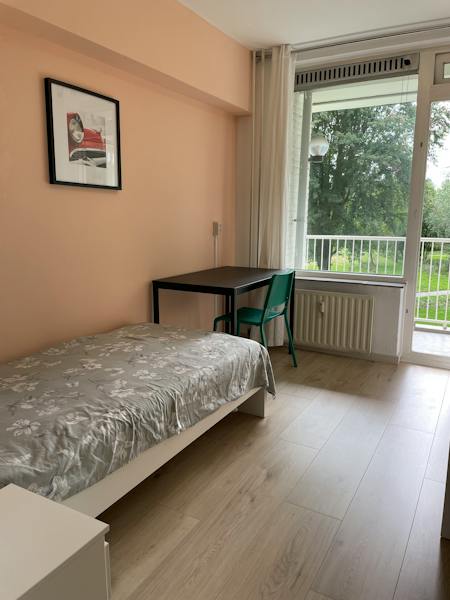 Kamer te huur in Rotterdam – Adriaan Dortsmanstraat – foto 1