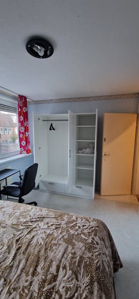 Kamer te huur in Rotterdam – Zwijnsbergenweg – foto 1