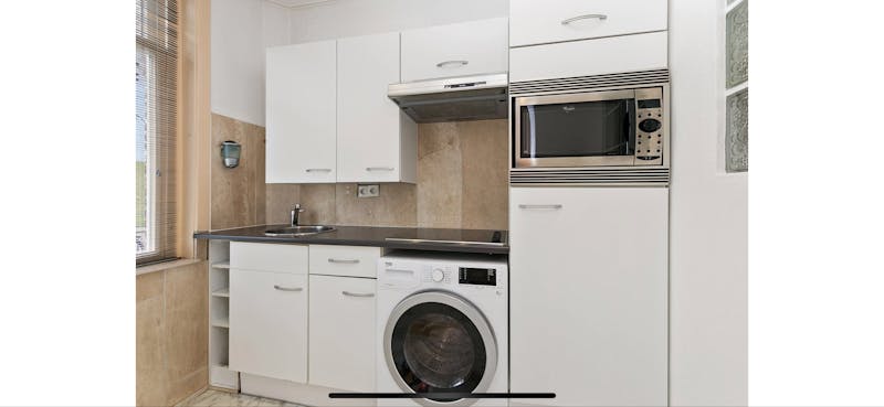 Kamer te huur in Rotterdam – Schiedamseweg Beneden – foto 4