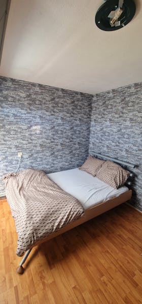 Kamer te huur in Rotterdam – Zwijnsbergenweg – foto 1