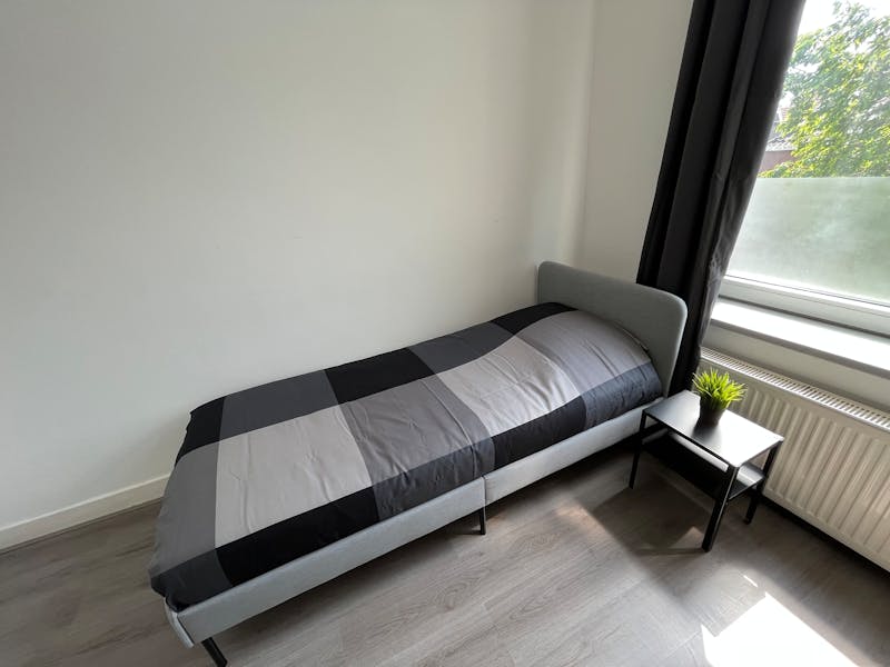 Kamer te huur in Rotterdam – Frans Bekkerstraat – foto 2