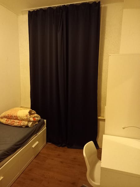 Kamer te huur in Rotterdam – Vierambachtsstraat – foto 1