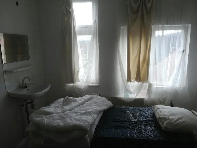 Kamer te huur in Almere Stad – Haarlemplein – foto 4