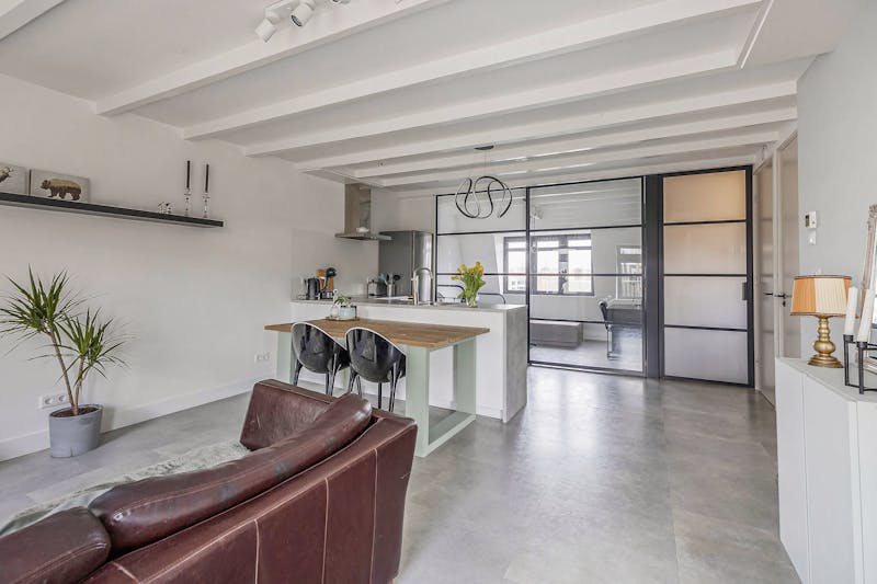 Appartement te huur in Amsterdam – Bilderdijkkade – foto 1