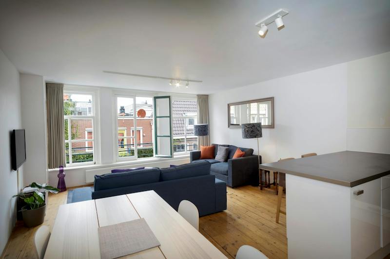 Appartement te huur in Amsterdam – Oude Looiersstraat – foto 1