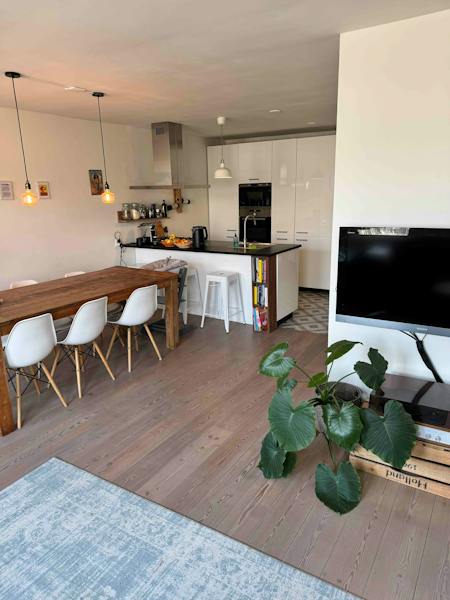 Appartement te huur in Amsterdam – Von Zesenstraat – foto 3