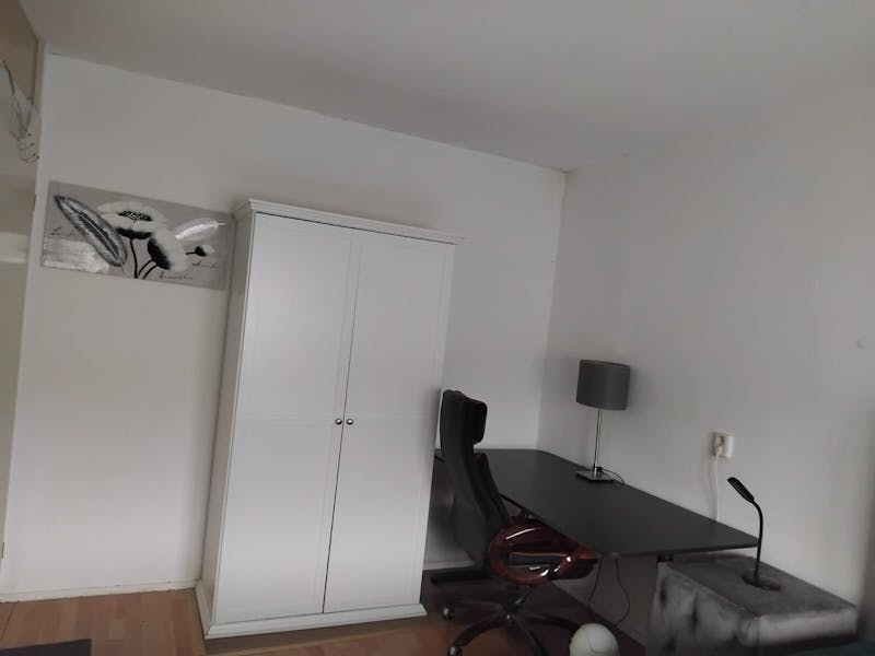 Kamer te huur in The Hague – Osloweg – foto 2