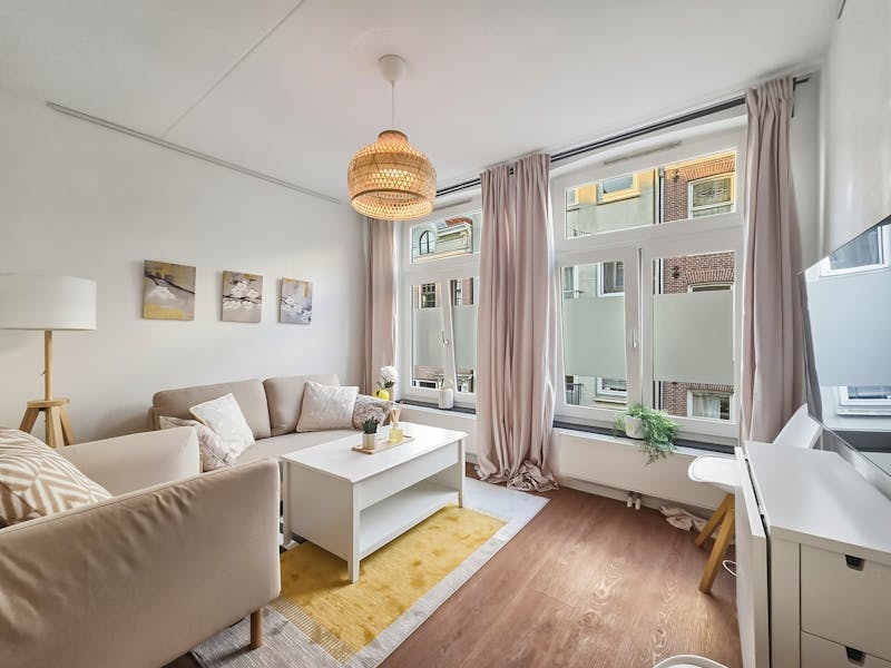 Appartement te huur in Amsterdam – Lange Leidsedwarsstraat – foto 3