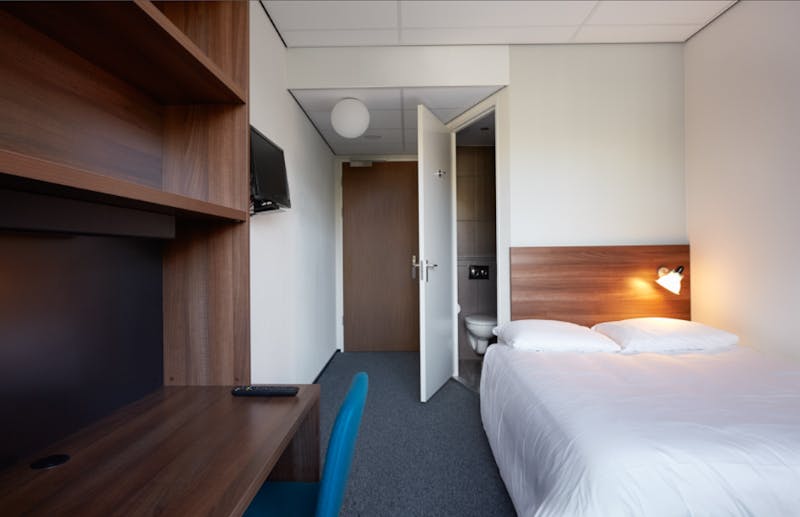Kamer te huur in Amsterdam – Jan van Galenstraat – foto 1