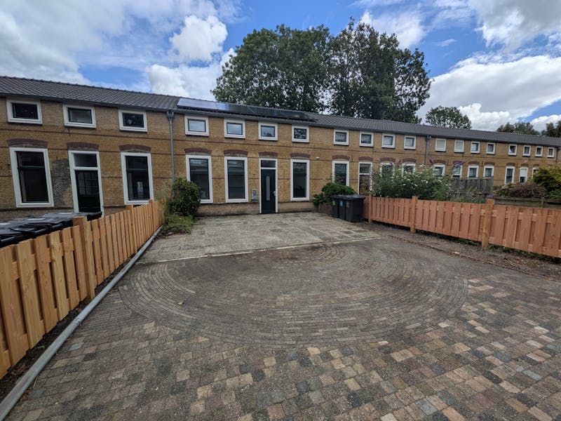 Huis te huur in Rotterdam – Benedenrijweg – foto 1