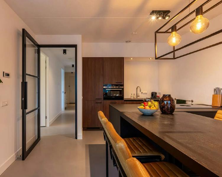 Appartement te huur in Rotterdam – De Monchyplein – foto 1