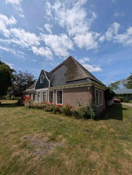 Huis te huur in Heerhugowaard – Middenweg – foto 1