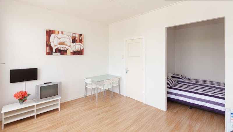 Kamer te huur in Rotterdam – Honingerdijk – foto 2