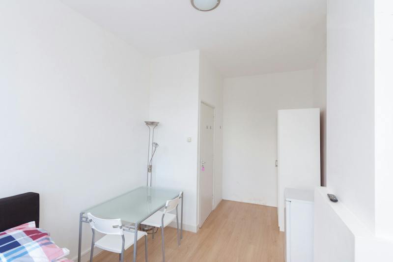 Kamer te huur in Rotterdam – Honingerdijk – foto 3