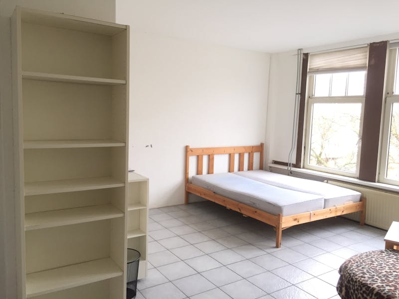 Kamer te huur in Rotterdam – Mathenesserdijk – foto 2