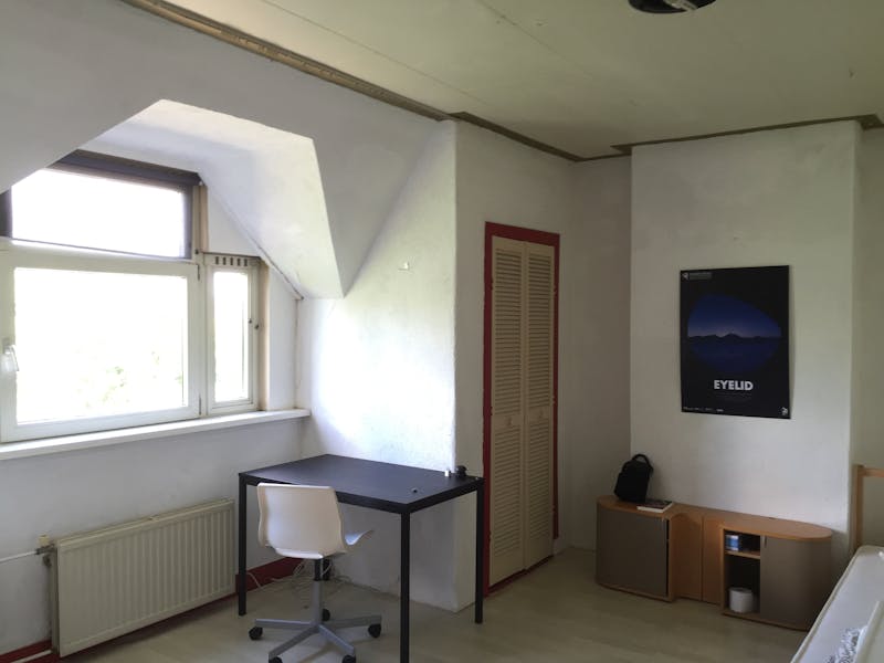 Kamer te huur in Rotterdam – Mathenesserdijk – foto 2