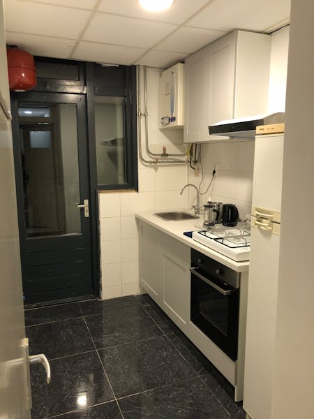Kamer te huur in Rotterdam – Mathenesserweg – foto 3