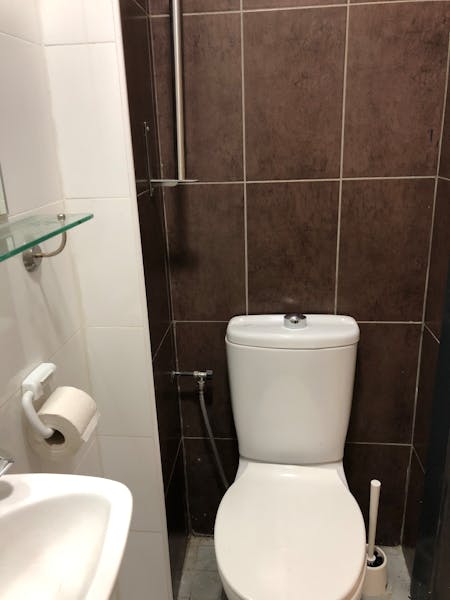 Kamer te huur in Rotterdam – Mathenesserweg – foto 4